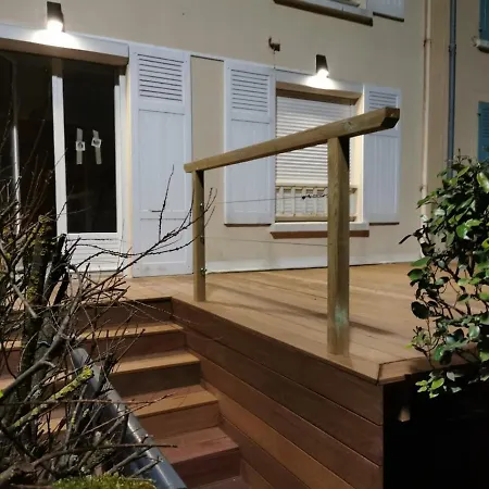 Maison Directe Sur La De Sur Casa vacanze *