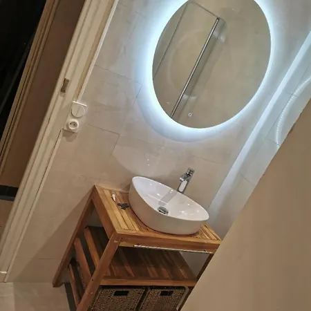 Maison Directe Sur La De Sur Casa vacanze *