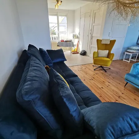 Maison Directe Sur La De Sur Casa vacanze